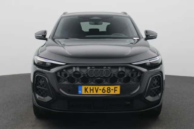 Audi Q5 (2025) thumbnail 2