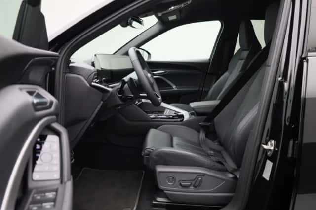 Audi Q5 (2025) thumbnail 16
