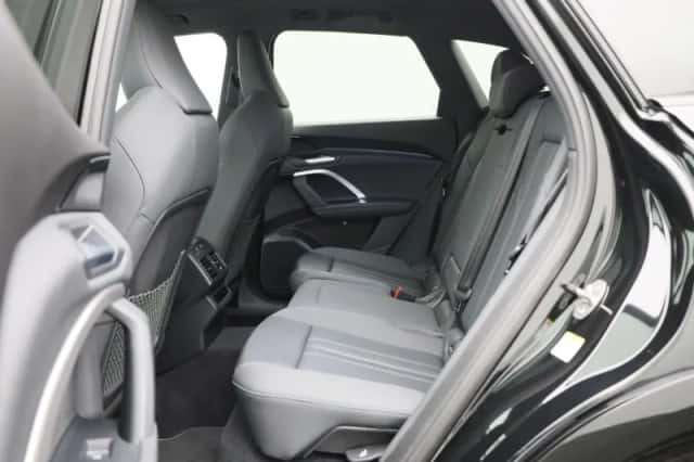 Audi Q5 (2025) thumbnail 17