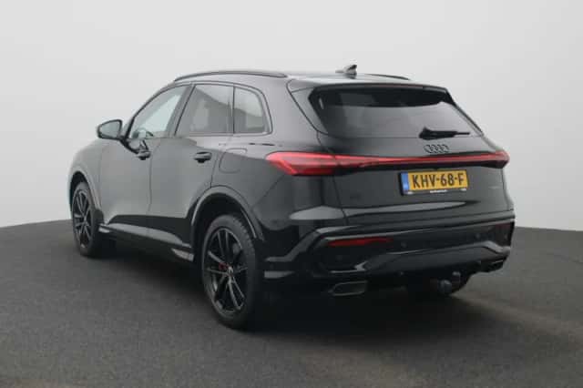 Audi Q5 (2025) thumbnail 3