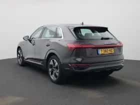 Audi Q8 e-tron thumbnail 3