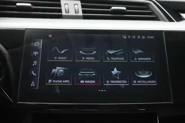 Audi Q8 e-tron (2023) thumbnail 28