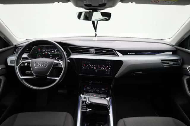 Audi Q8 e-tron (2023) thumbnail 38