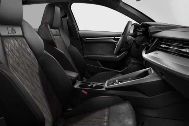 Audi A3 (2021) thumbnail 3