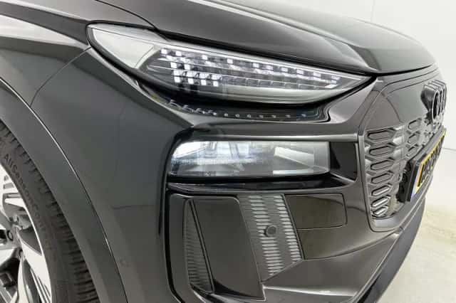 Audi Q6 e-tron (2025) thumbnail 7