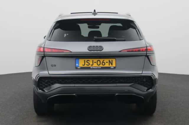 Audi Q3 (2026) thumbnail 5