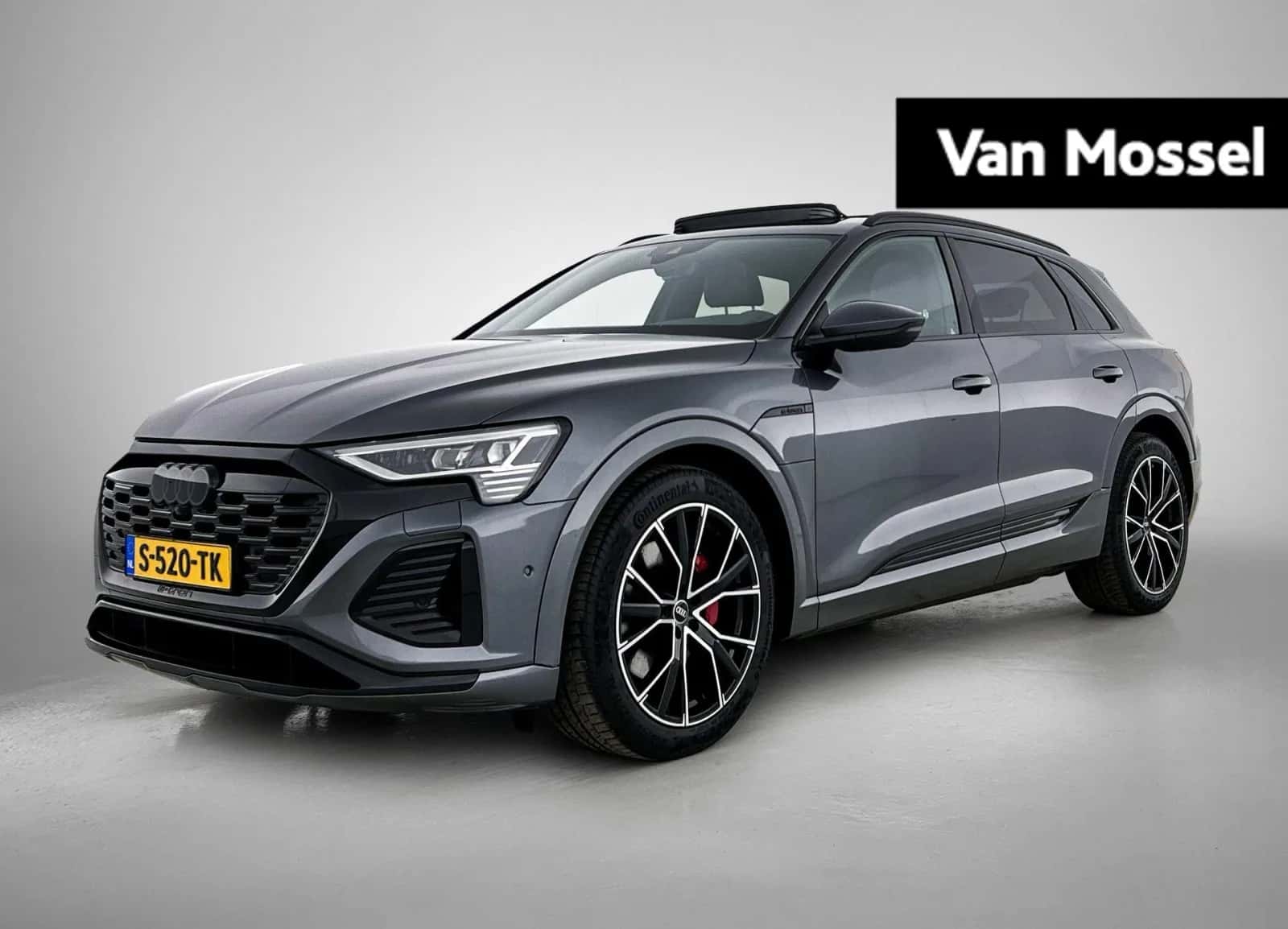 Audi Q8 e-tron (2023) — foto 1