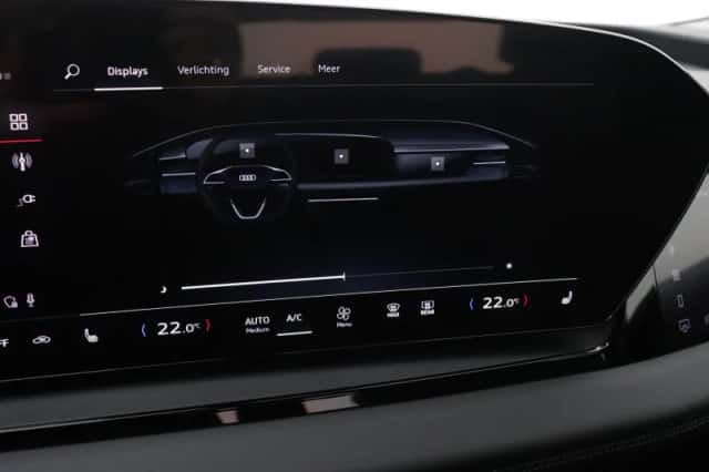 Audi Q6 e-tron (2025) thumbnail 19