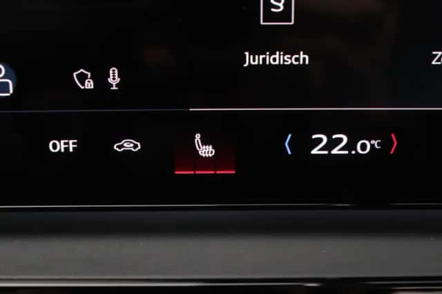 Audi Q6 e-tron (2025) thumbnail 29