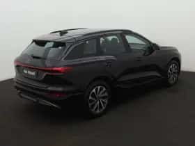 Audi Q6 e-tron thumbnail 4