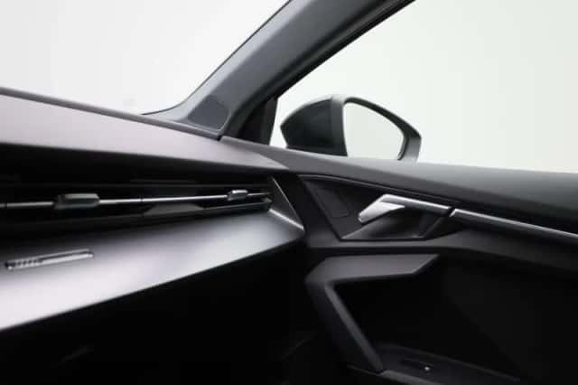 Audi A3 (2023) thumbnail 24