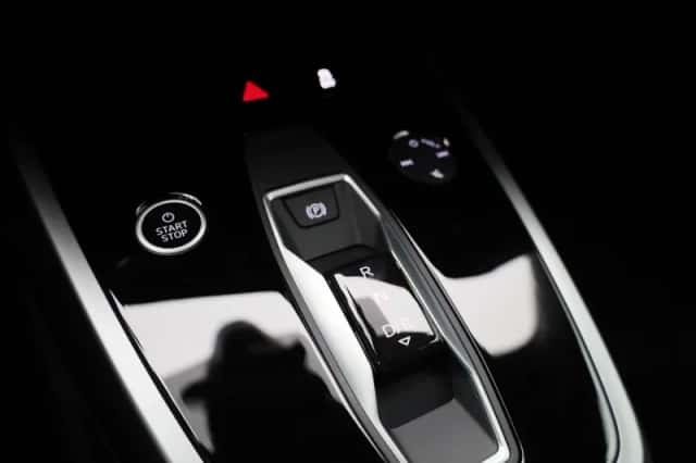 Audi Q4 e-tron (2025) thumbnail 23