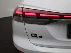 Audi Q4 e-tron thumbnail 8
