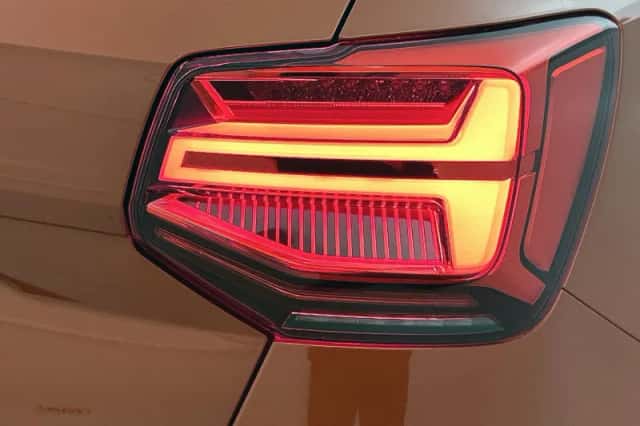 Audi Q2 (2017) thumbnail 6