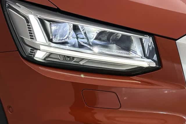 Audi Q2 (2017) thumbnail 8
