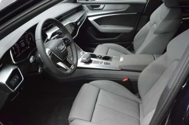 Audi A6 (2024) thumbnail 10