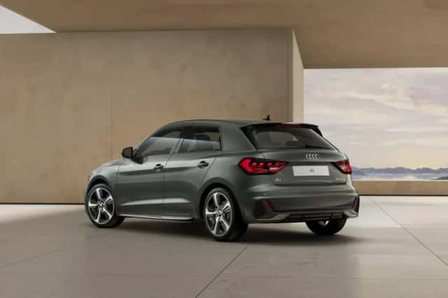 Audi A1 (2024) thumbnail 2