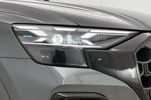Audi Q8 (2026) thumbnail 6