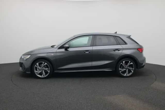 Audi A3 (2025) thumbnail 4