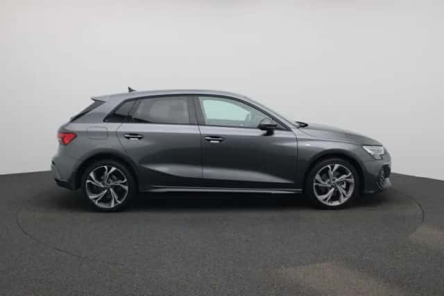 Audi A3 (2025) thumbnail 6