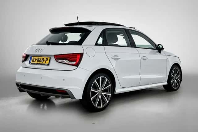 Audi A1 (2017) thumbnail 5
