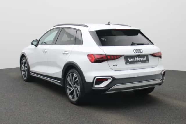 Audi A3 (2025) thumbnail 3