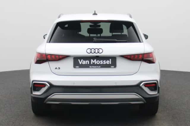 Audi A3 (2025) thumbnail 5