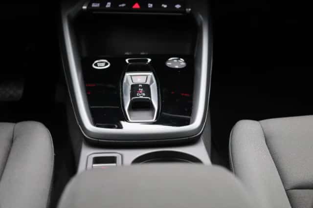 Audi A3 (2025) thumbnail 10