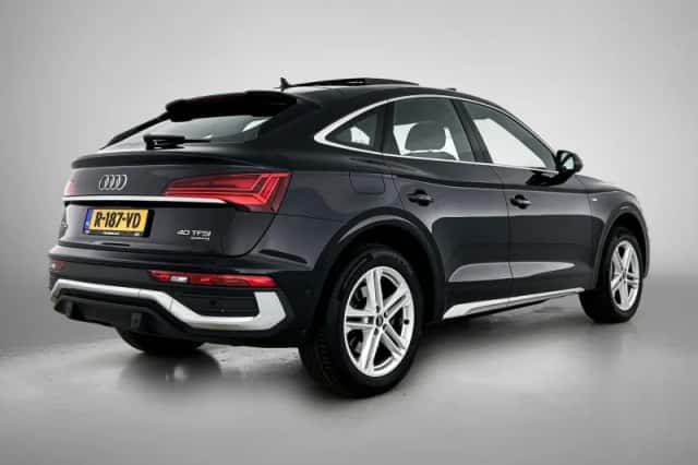 Audi Q5 Sportback (2022) thumbnail 5