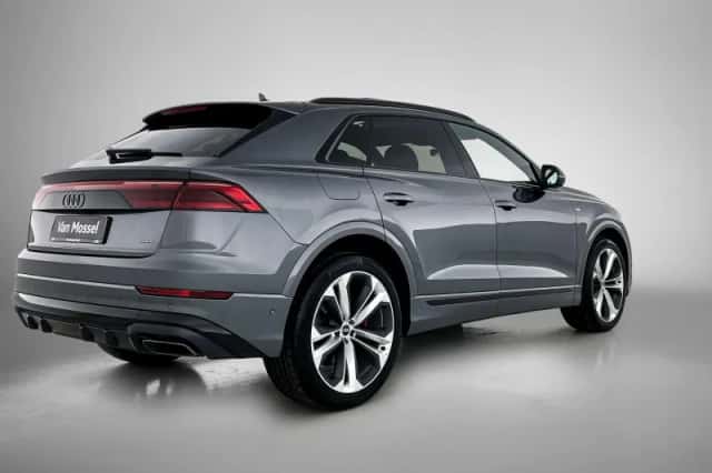 Audi Q8 (2025) thumbnail 5