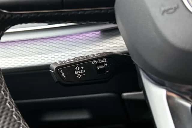 Audi Q8 (2025) thumbnail 7