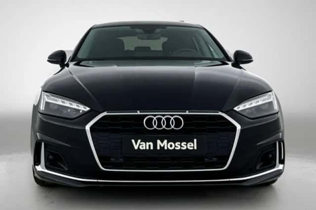 Audi A5 (2022) thumbnail 2