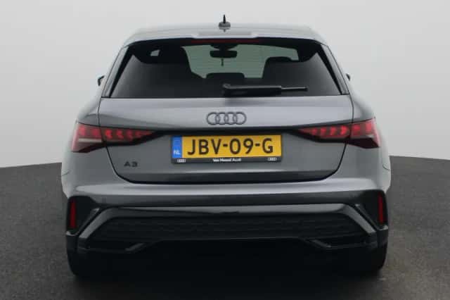 Audi A3 (2025) thumbnail 5