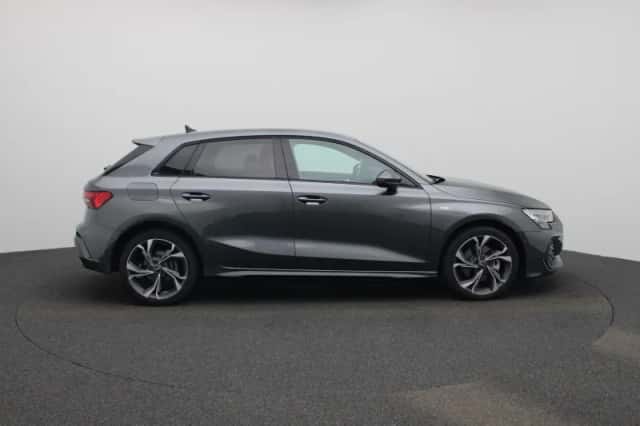 Audi A3 (2025) thumbnail 6