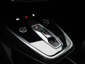 Audi Q4 thumbnail 18