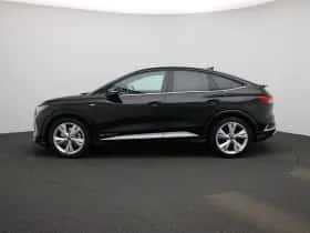 Audi Q4 thumbnail 4
