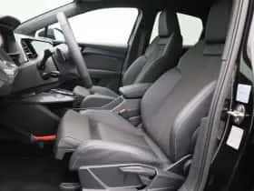 Audi Q4 thumbnail 8