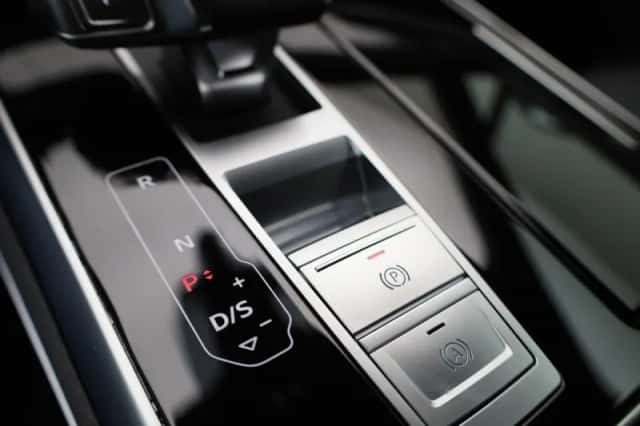 Audi Q7 (2025) thumbnail 35