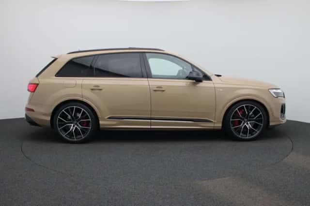Audi Q7 (2025) thumbnail 6