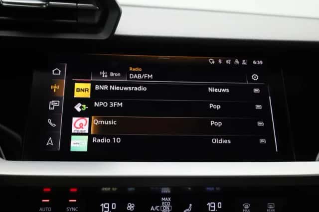 Audi A3 (2023) thumbnail 22