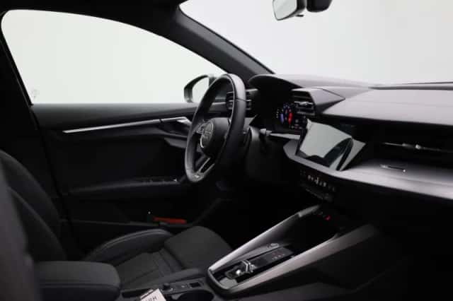 Audi A3 (2023) thumbnail 33