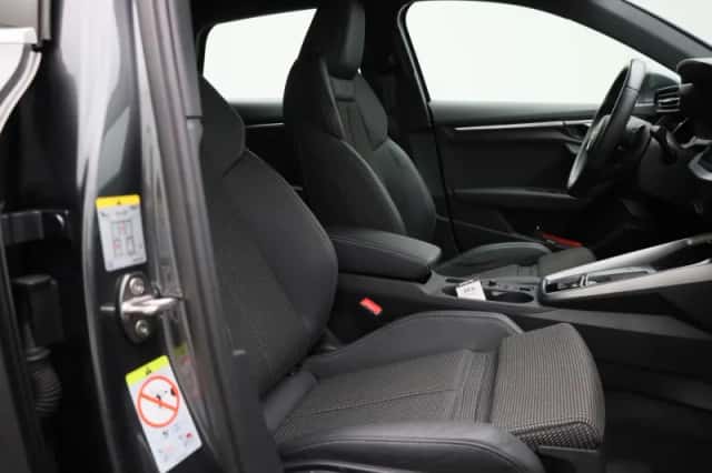 Audi A3 (2023) thumbnail 34
