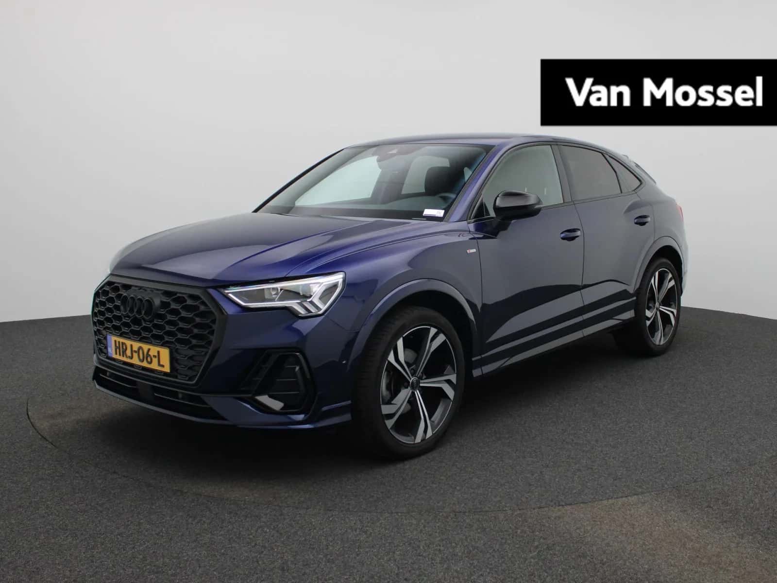Audi Q3 (2025) — foto 1