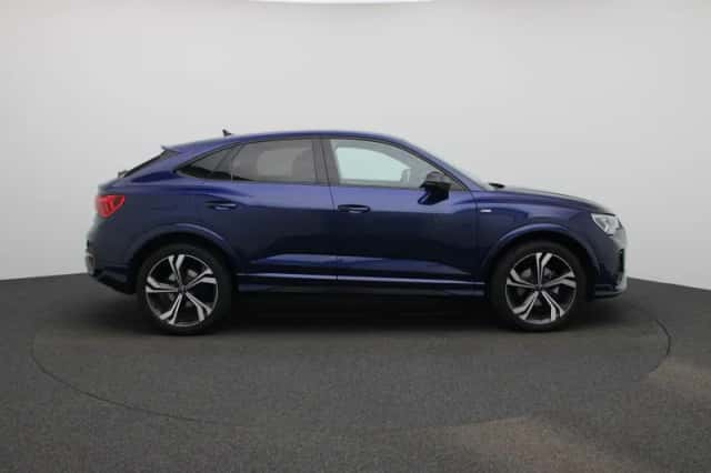 Audi Q3 (2025) thumbnail 6