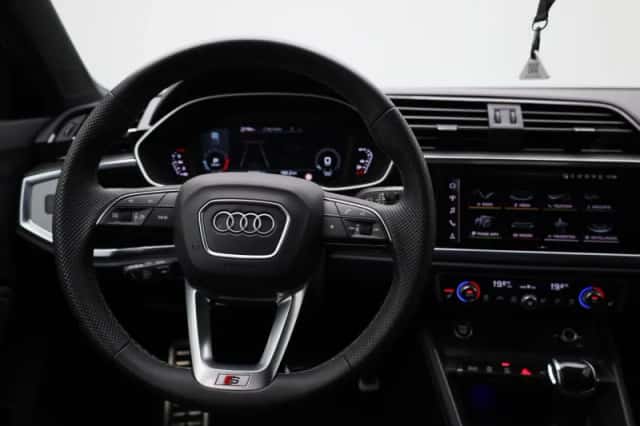 Audi Q3 (2025) thumbnail 8
