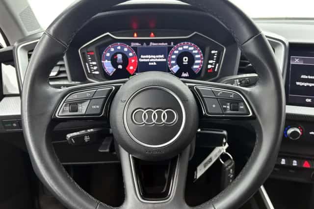 Audi A1 (2023) thumbnail 12