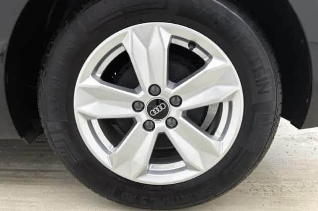 Audi A1 (2023) thumbnail 7