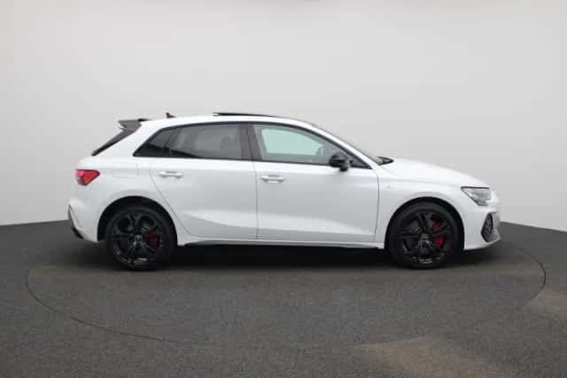 Audi A3 (2025) thumbnail 6
