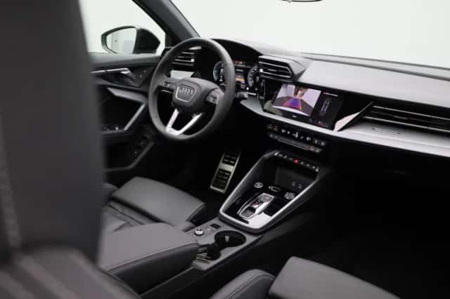 Audi A3 (2025) thumbnail 54