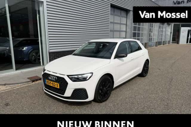 Audi A1 (2025) thumbnail 1